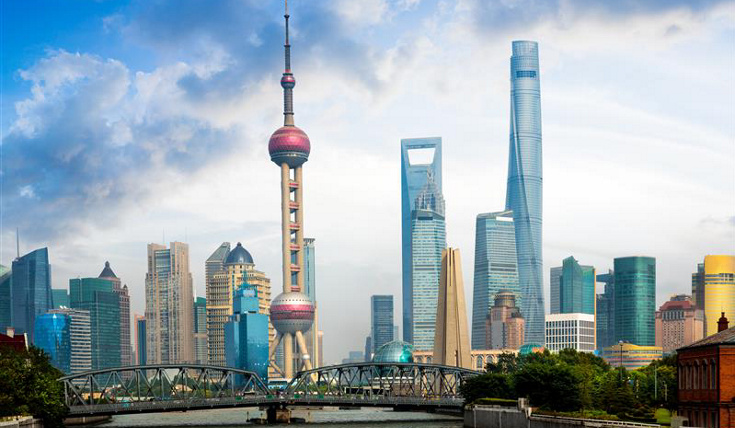 Shanghai skyline with historical Waibaidu bridge, Shanghai, China