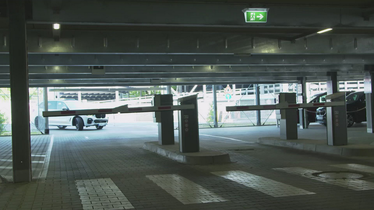 radar-vision-parking-short